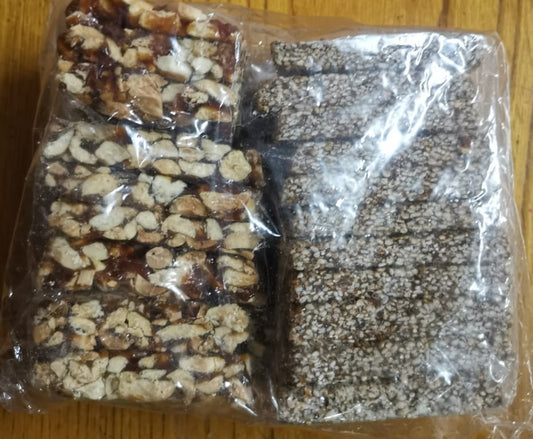 Chikki Paak Mix (Peanut & Sim Sim Brittle) - 500gms - Gits & Kriss Crunch